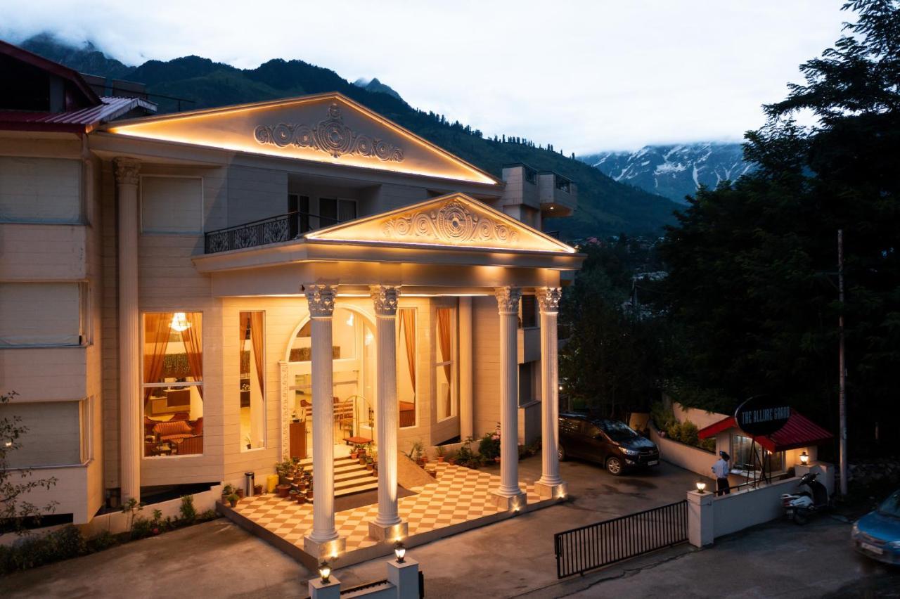 सहारा The Allure Grand - A Riverside And Manali (Himachal Pradesh)