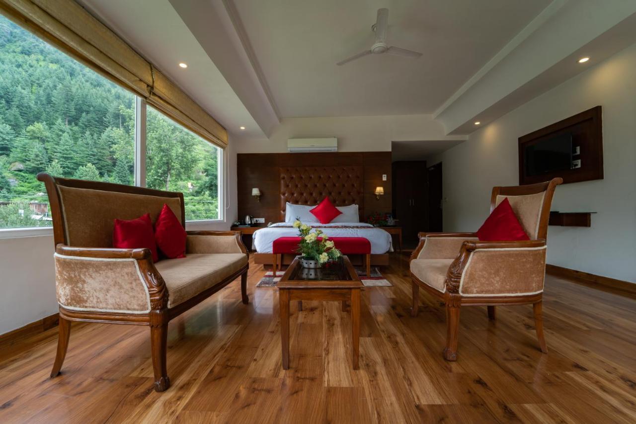 सहारा The Allure Grand - A Riverside And Manali (Himachal Pradesh)